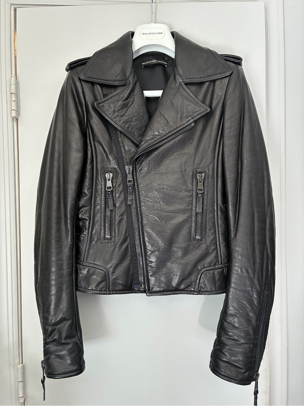 EUC 2009 Balenciaga Women’s Black Leather Biker Jacket Rare Ruthenium Zip FR4